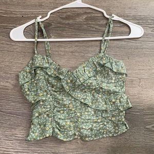 NWT cropped ruffle tank